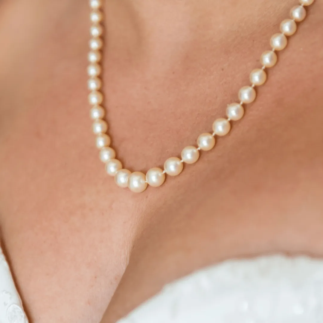 8-9mm White Round Freshwater Pearl Necklace, Sterling Silver Clasp