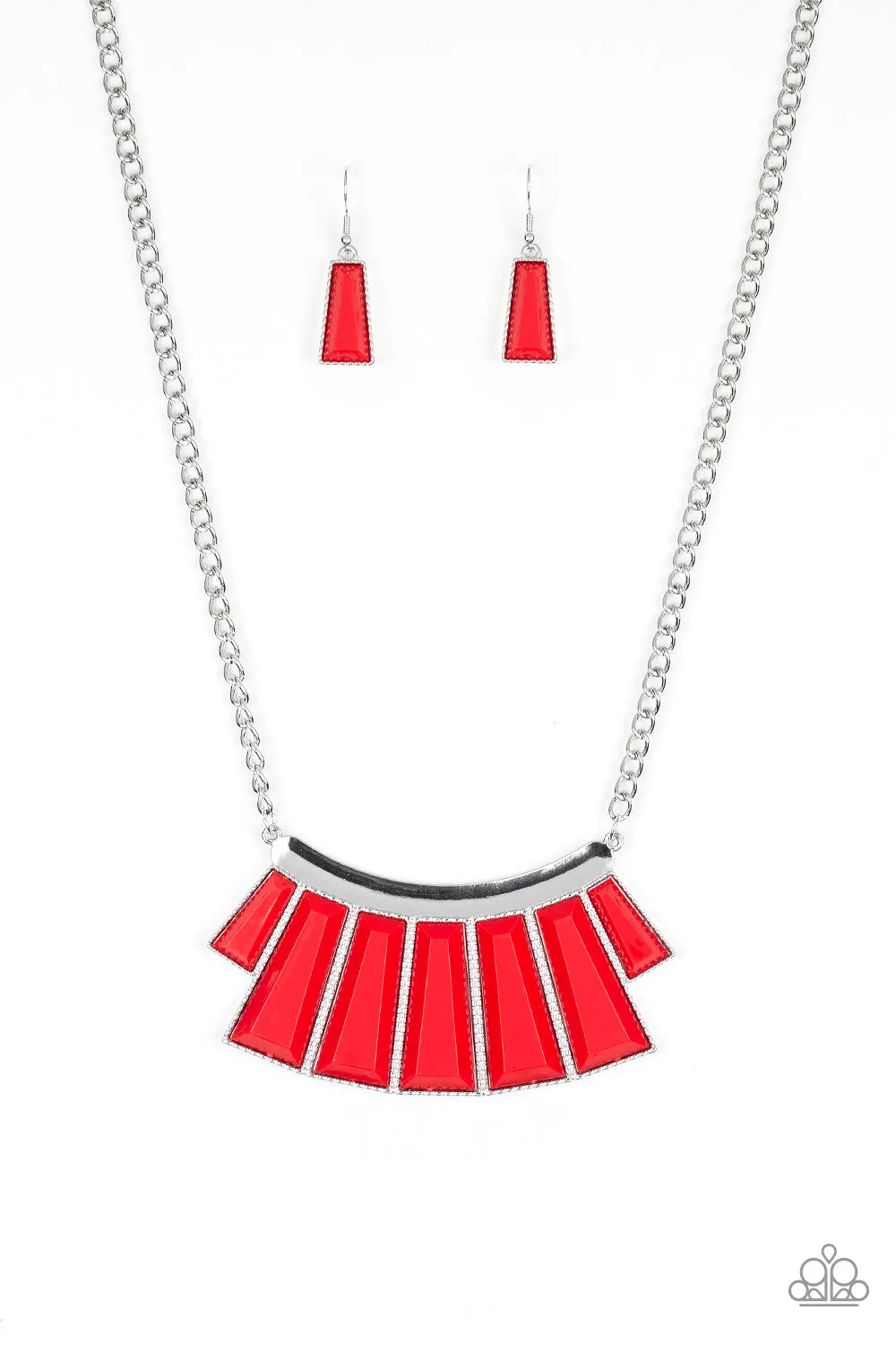 Paparazzi Glamour Goddess Necklace Red