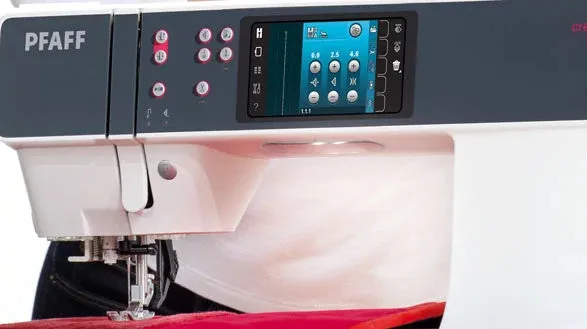 PFAFF® creative™ 3.0 Sewing & Embroidery Machine